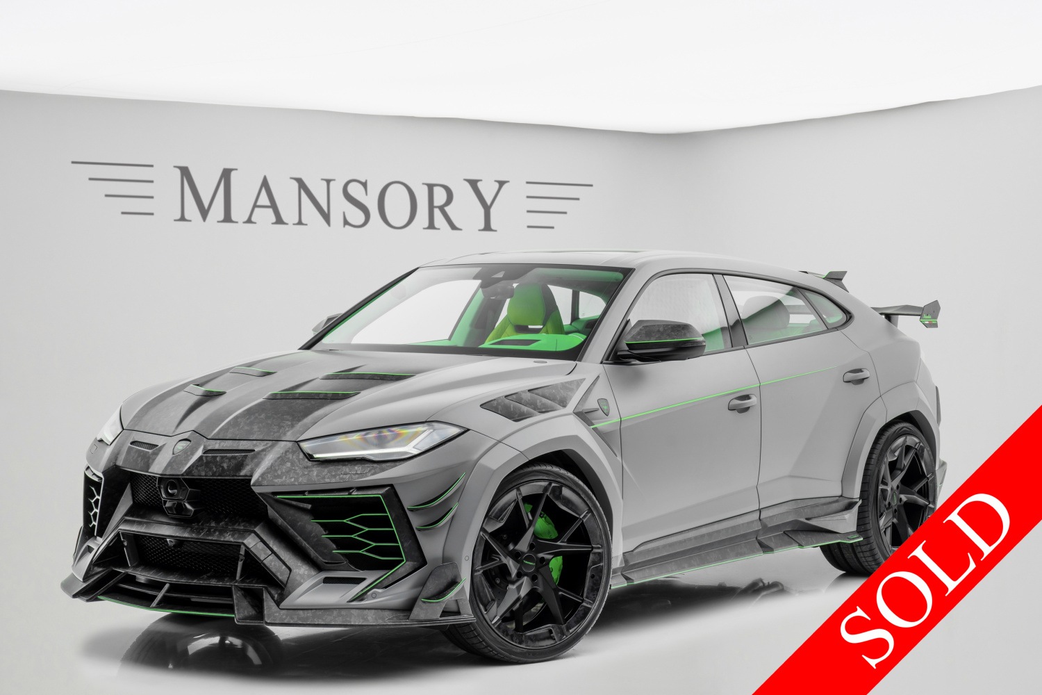 LAMBORGHINI URUS MANSORY VENATUS EVO S P900 Mansory